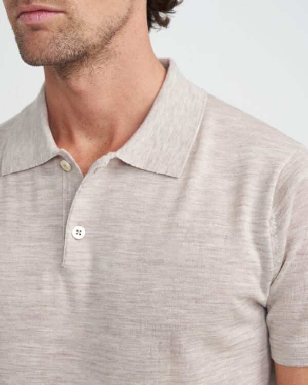 100% Merino Fritz Polo – Fine-Knit with Classic Collar